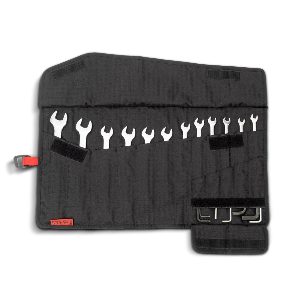 STEP 22 Gear Pangolin Tool Roll Tool Bag